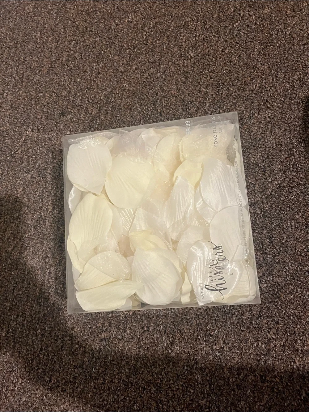 New Ivory Satin Rose Petals Pack - Set of Three Decorative Petal Boxes